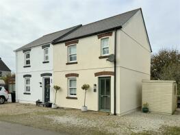 2, Pit Lane, Higher Fraddon, St. Columb TR9 6LG