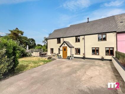 Llanbadoc, Usk, NP15
