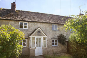 2 Wrens Nest, London Road, Cirencester GL7 5SJ