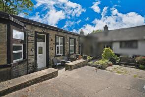 102, Washer Lane, Halifax HX2 7DW