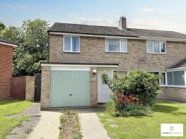 43, Riverslea, Middlesbrough TS9 5DE
