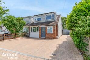 8 Tintagel, Howe Green Road, Chelmsford CM3 6QA