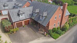 1, Manor Farm Walk, Leicester LE7 9LR