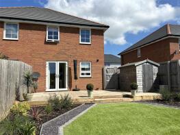 40, Honeycomb Vale, Chard TA20 1GU