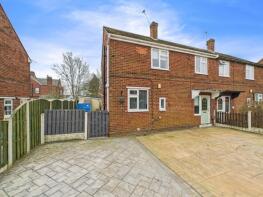 18, Crest Drive, Pontefract WF8 2RA