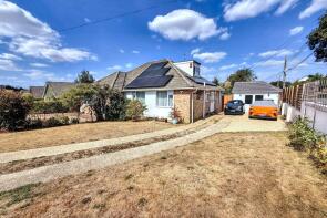 2, Moot Gardens, Salisbury SP5 3LF