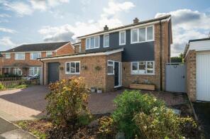 21, Beachampstead Road, St. Neots PE19 5DX