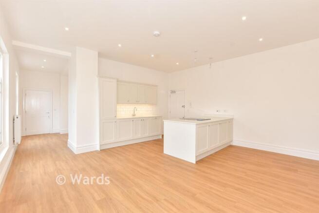 Lounge/Kitchen