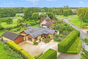 Stonewold, Swan Lane, Margaretting, Ingatestone CM4 9JY