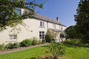 Rezare Farm House, Road From Roundhill Cottages To Junction South Of Rezare, Rezare, Launceston PL15 9NX