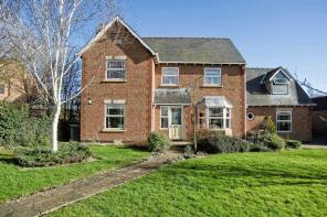The Elms, Scotterthorpe Road, Scotterthorpe, Gainsborough DN21 3JL