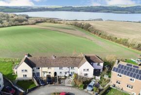 6, Hollong Park, Torpoint PL11 3AE