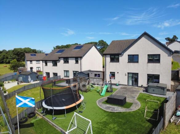 Auldlea Gardens, Beith rear garden two
