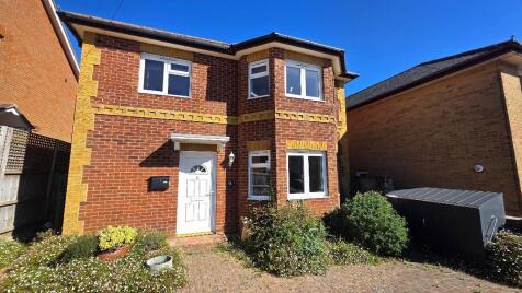 St Michaels Road, St Helens, Isle of Wight, PO33 1YJ