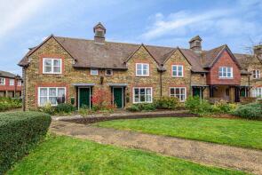 21, Bluecoat Pond, Horsham RH13 0NW
