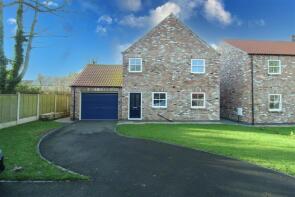 3, Manor Garth, Withernsea HU19 2QS