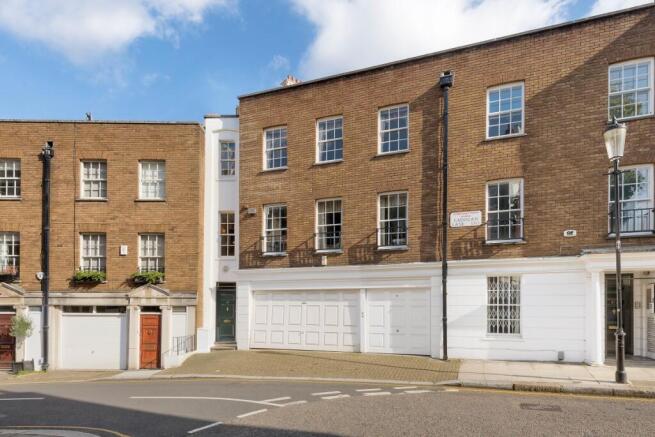 Cadogan Lane