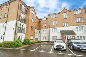 Flat 3, 7 Kingsholm House, Twickenham Close, Stratton St Margaret, Swindon SN3 3FF