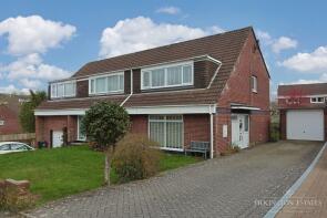 31, Aycliffe Gardens, Plymouth PL7 1YN