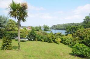 Lithuanica, Helford, Helston TR12 6JY