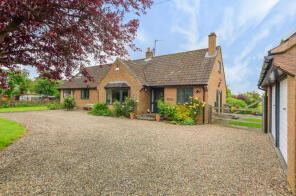 Long Acre, C2096 Mamble, Kidderminster DY14 9JY