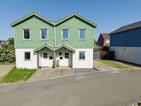 EweMove Spalding - Bicker - Front of House
