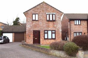 38, Lime Tree Way, Newton, Porthcawl CF36 5AU