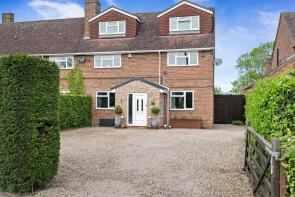 48, Shrewley Common, Warwick CV35 7AW