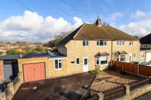 3, Johnson Way, Church Crookham, Fleet GU52 6HJ