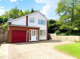 Newlyn, Holyhead Road, Oakengates, Telford TF2 6DN