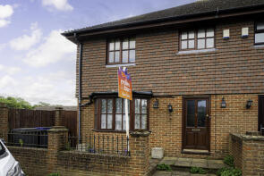 1, Aston Terrace, Island Road, Canterbury CT3 4DA