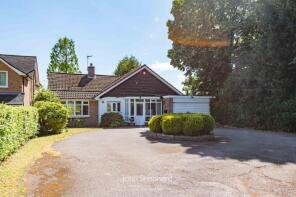 19, Oakley Wood Drive, Solihull B91 2PH