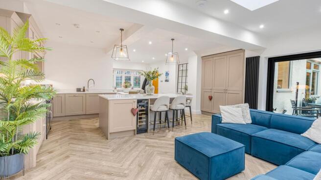 Open Plan Kitchen/Dining/Family Room