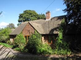 Hoskins, Longage Hill, Canterbury CT4 6XS