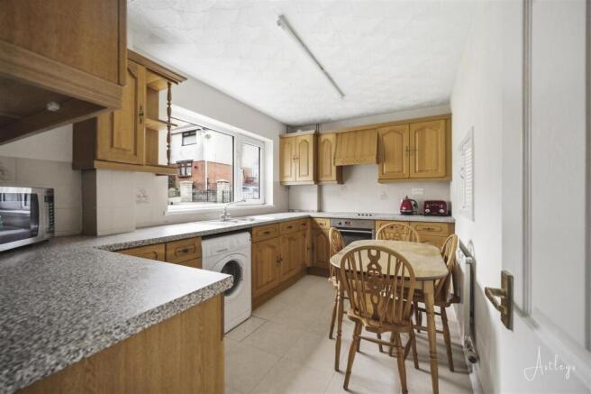 Kitchen/Breakfast Room