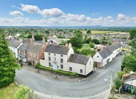 3 The Roaches, High Street, Market Drayton TF9 2RS