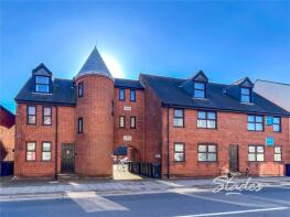 Flat 4, 104 Gilbert Court, Bargates, Christchurch BH23 1QP
