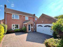 2, Longmead Drive, Southwell NG25 0UP
