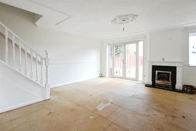 Lounge and Dining Area