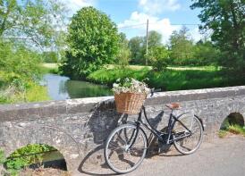 Shilling House, High Street, West Lydford, Somerton TA11 7DB