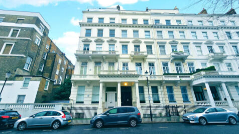 11 Queen's Gate Gardens, London, SW7