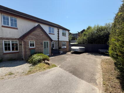 Bryn Onnen, Kenfig Hill, Bridgend, CF33 6EA