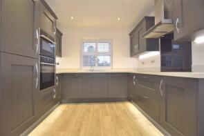 12, Rectory Close, Maisemore, Gloucester GL2 8FL