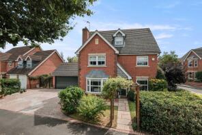 1, Gentian Close, Worcester WR3 7LQ