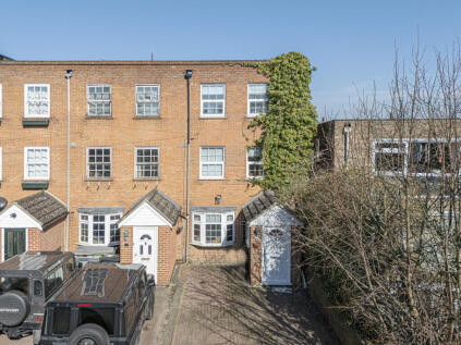 Palmerston Road, Buckhurst Hill, Essex, IG9
