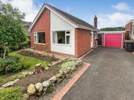 9 Brackendale, Berwyn Avenue, Wrexham LL14 5EH