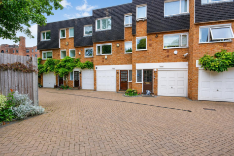 Westleigh Avenue, London