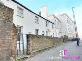 6, Clock House, Forty Hill, Enfield EN2 9EX
