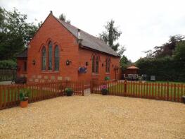 Roselea Cottage, B5476 From Edstaston Hall Junction To Track For Coton Grange, Quina Brook, Shrewsbury SY4 5RJ