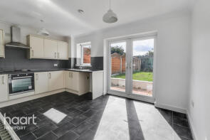11, Hawksworth Grove, Newport NP19 4SA
